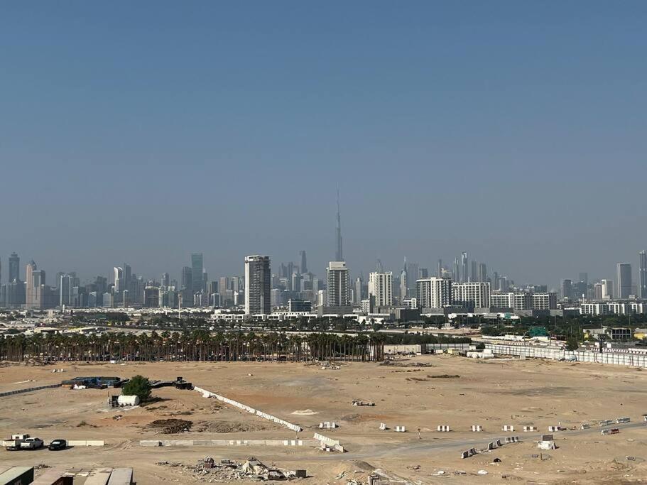 Contemporary Studio With Views Of The Burj Apartment Dubai Exterior photo